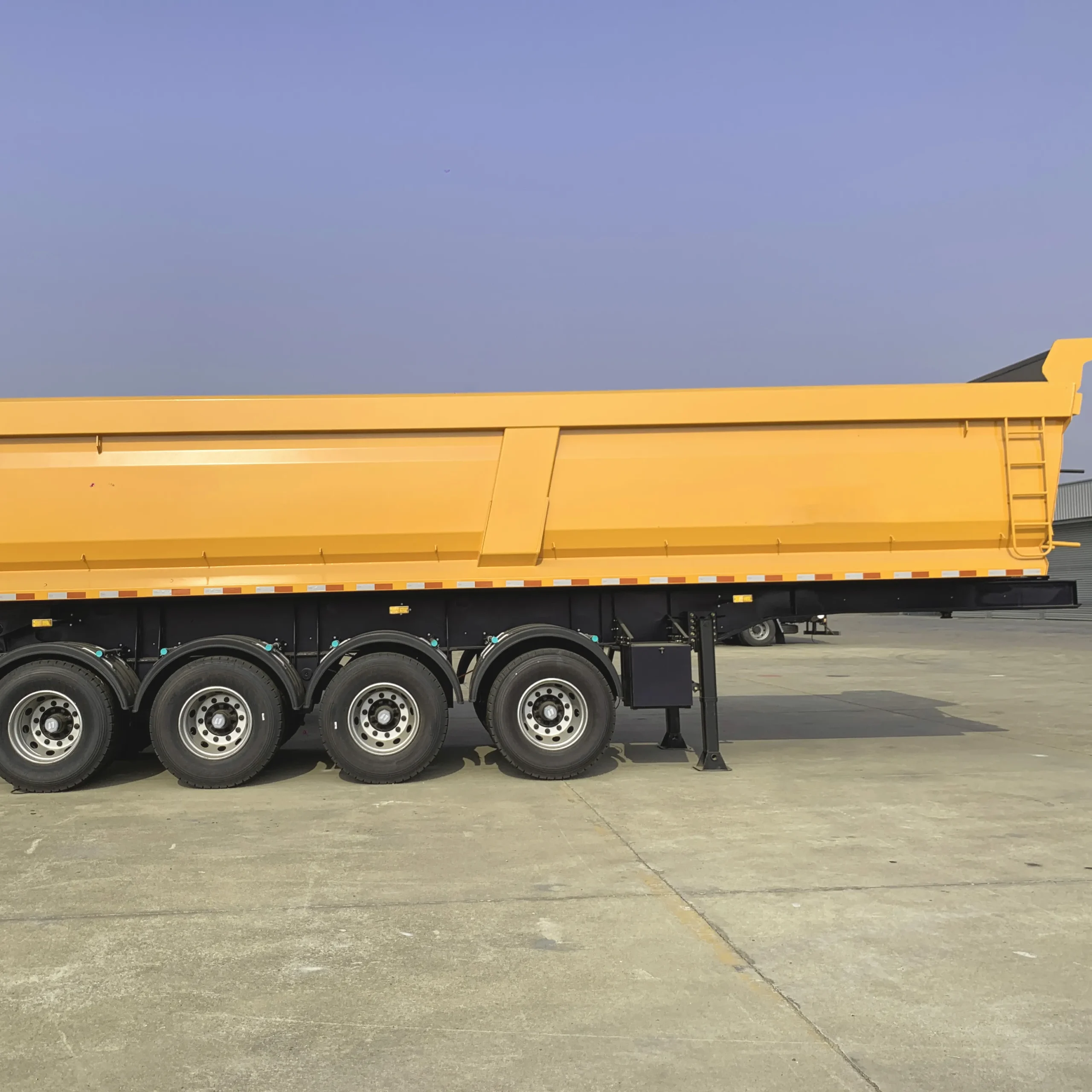 4 Axle 10 M Outlet Rear Dump Semi Trailer - Image 5