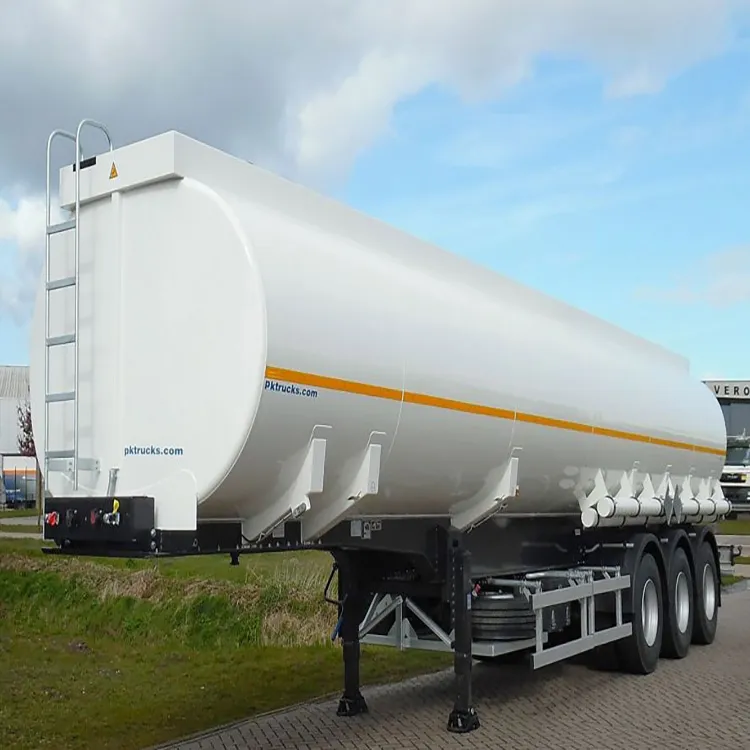 3 Axles Carbon Steel Chemical Tank Truck Trailer - Image 2