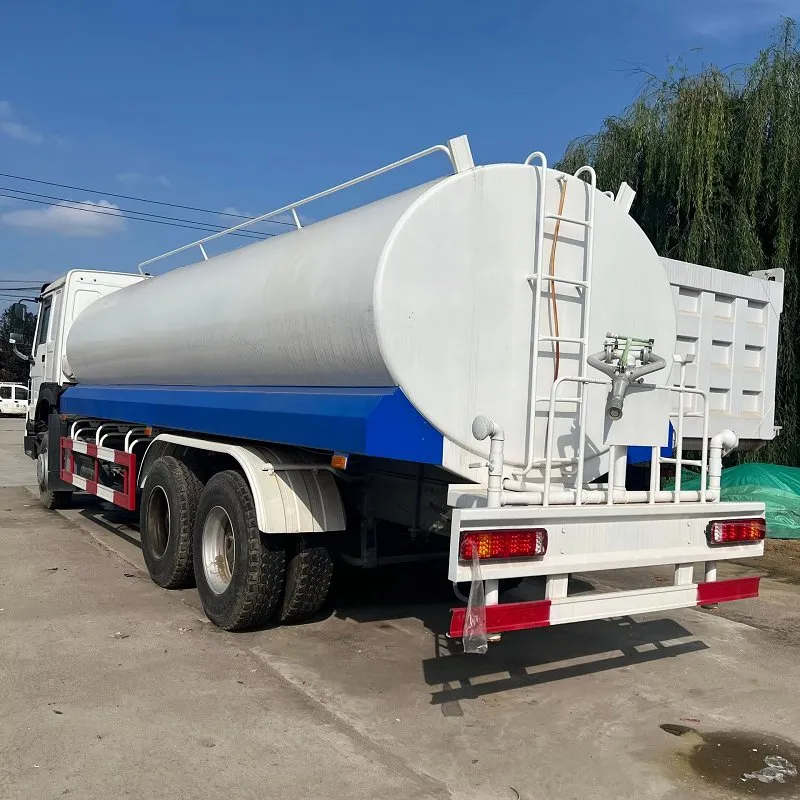 Best Product Well Known New Sinotruk HOWO High Quality Multi-Function Diesel 4X2 Engine Street Water Truck Sprinkler with 12-16m Sprinkling Range - Image 6
