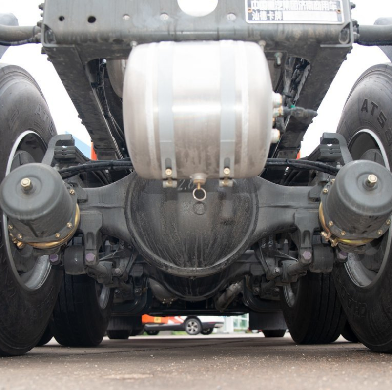 Sitark Truck - Heavy Duty Commercial Vehicle for Transport Industry - Image 3